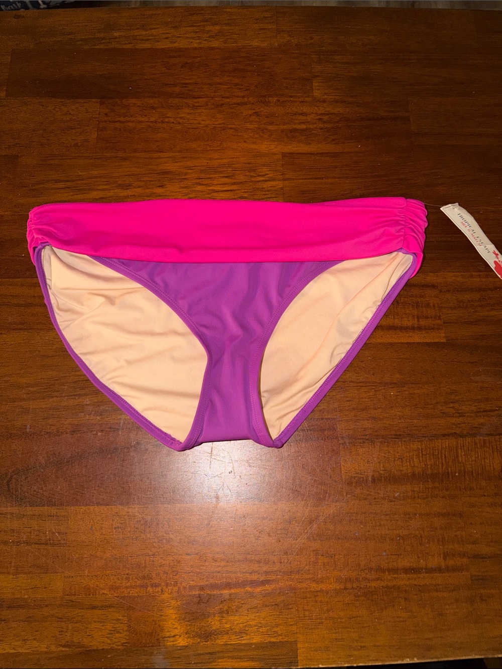 Tropical Escape ladies  bikini bottom swimsuit. Size 14. NWT